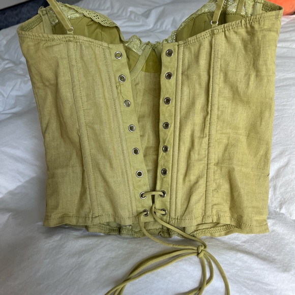Edikted Olive Lace Bustier Top - Picture 4 of 4